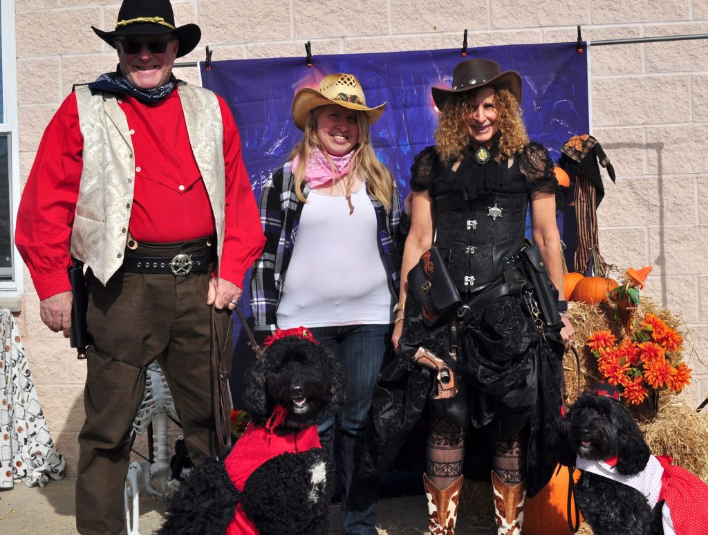 The current image has no alternative text. The file name is: furfest.jpg